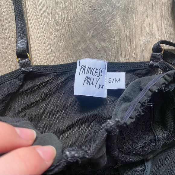 Princess polly black lace bodysuit - Picture 3 of 4